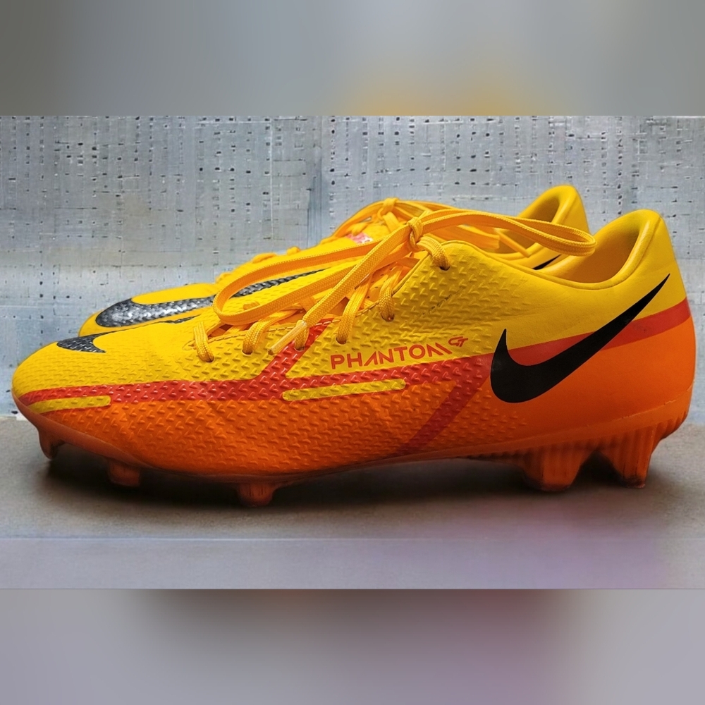 Nike Phantom GT Soccer Cleats, Orange And Yellow, Men's Size 6